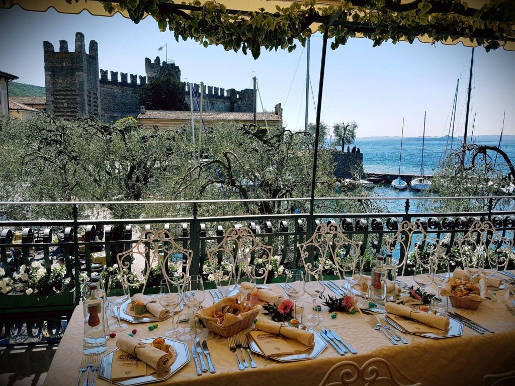 Фото Albergo Ristorante Gardesana S