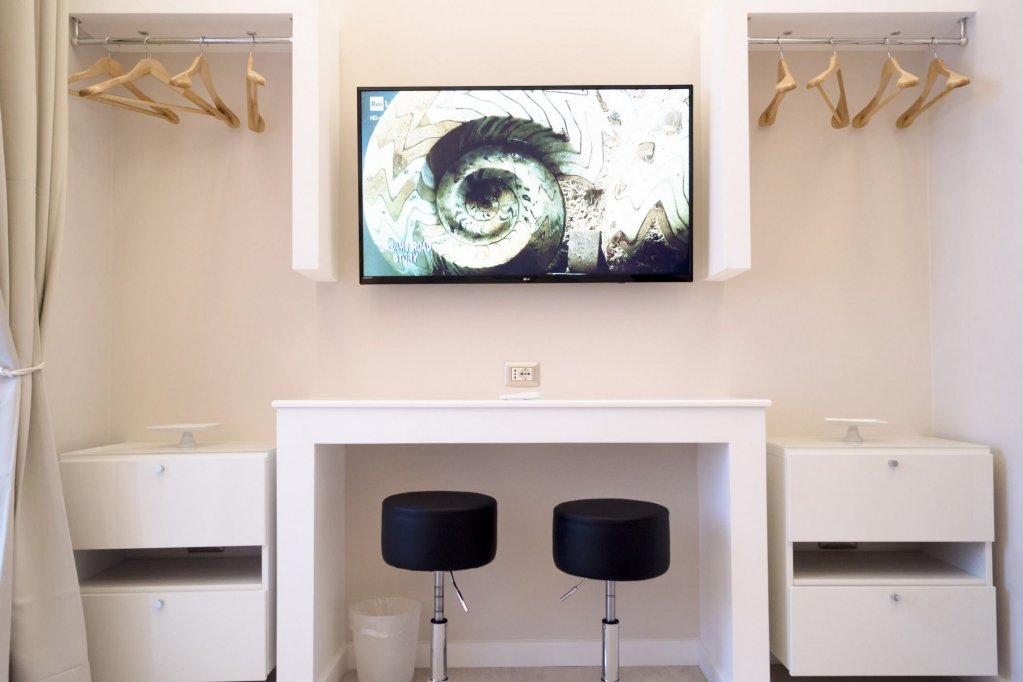 Фото Royal Rooms