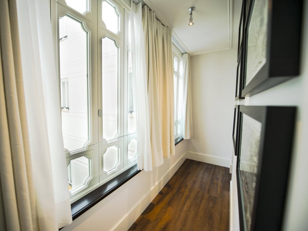 Фото Only You Boutique Hotel