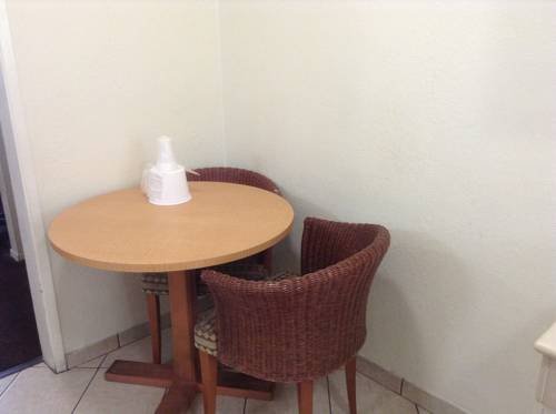 Фото American Inn & Suites