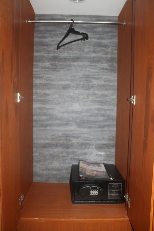 Фото Victoria Court Gil Puyat