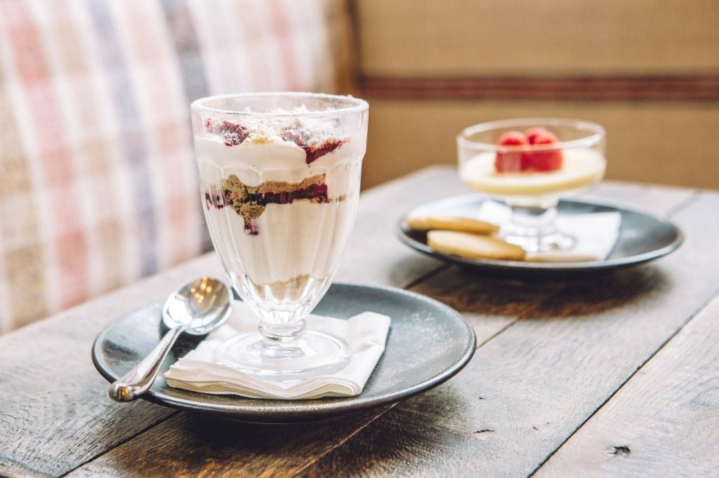 Фото Artist Residence London