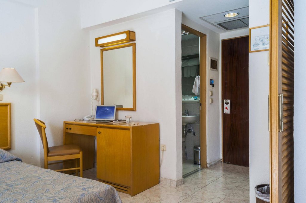 Фото Esperia City Hotel