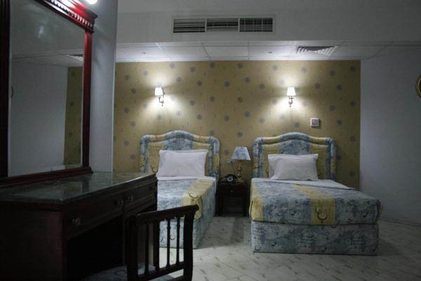 Фото Holidays Express Hotel