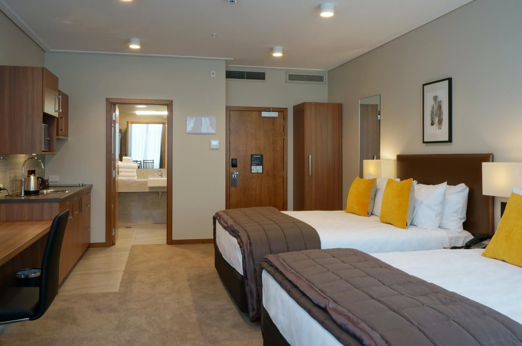 Фото The Victoria Hotel Dunedin