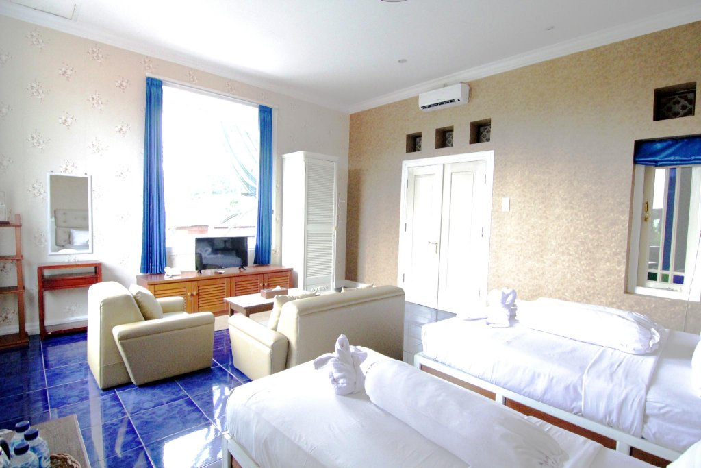 Фото Hotel Gradia 2