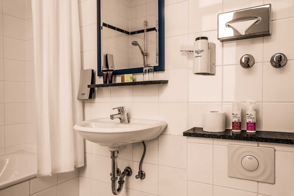 Фото Comfort Hotel Frankfurt Central Station