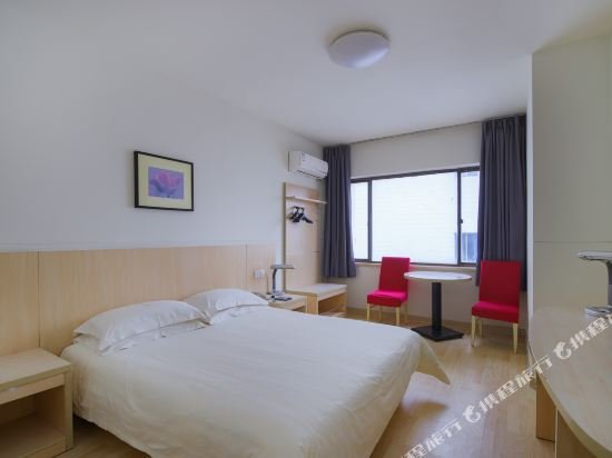 Фото Jinjiang Inn Qingdao Zhongshan Road