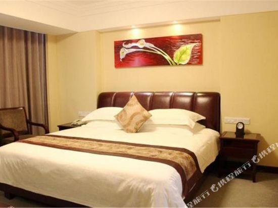 Фото Guangzhou Sanyu Hotel