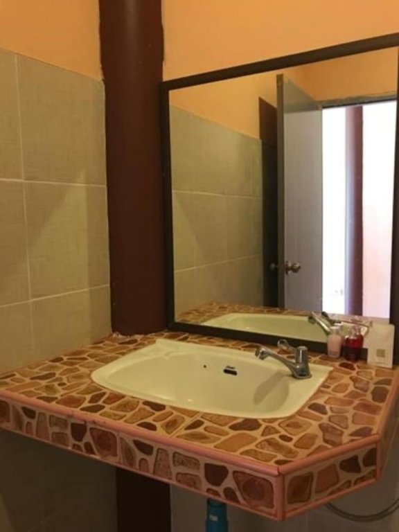 Фото Rainbow Bungalows