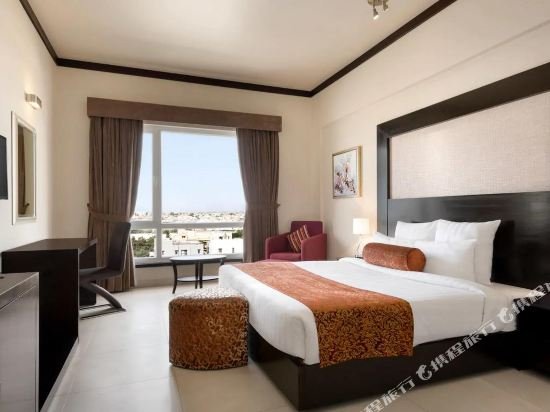 Фото Ramada by Wyndham Karachi Creek