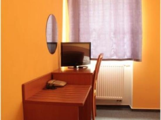 Фото Hotel Attic