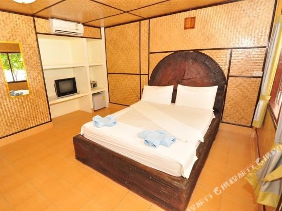 Фото Phi Phi The Beach Resort