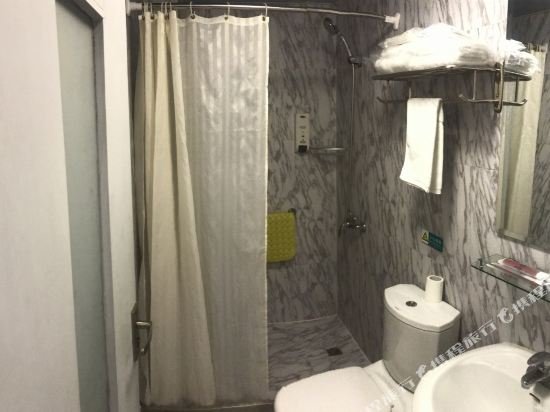 Фото Jinjiang Inn Style Shanghai Nanjing Road Fujian Middle Road