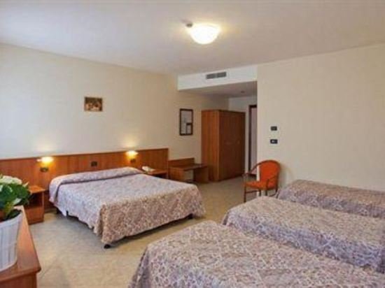 Фото Hotel Casa del Pellegrino