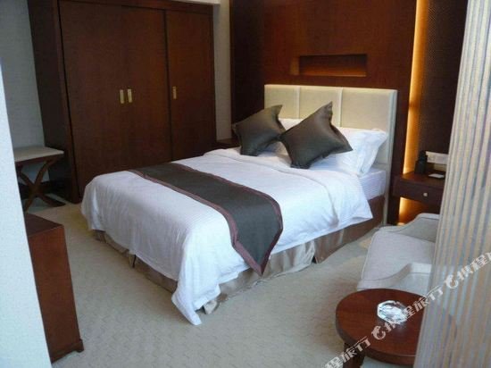 Фото Noble Center Hotel