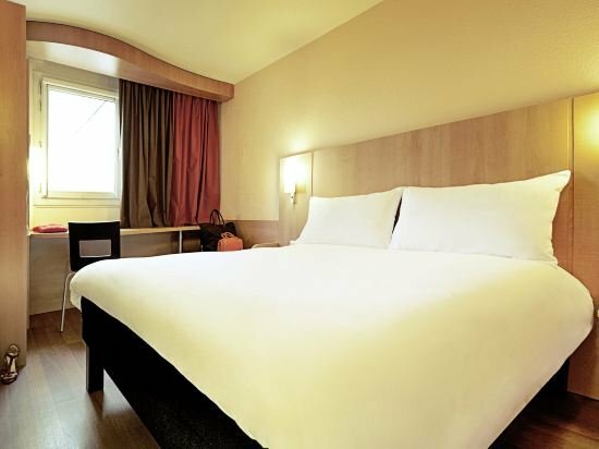 Гостиница Hotel ibis Marseille Est la Valentine в Марселе