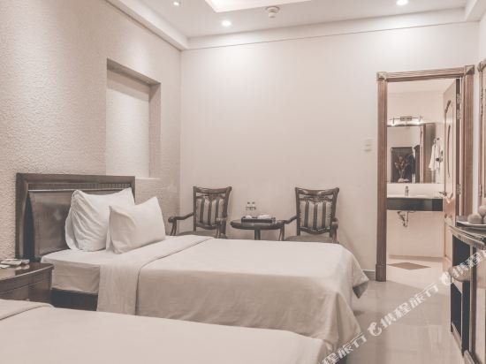 Фото Ambassador Hotel Saigon