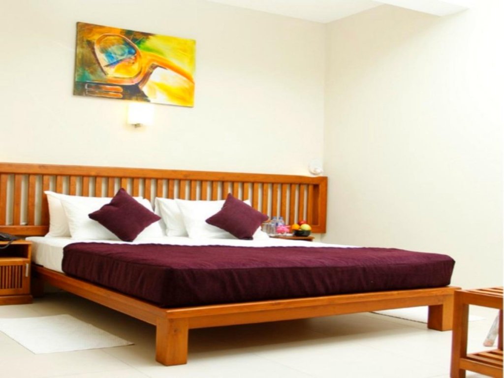 Фото Port View City Hotel