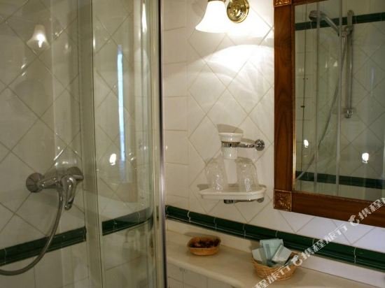 Фото Rosary Garden