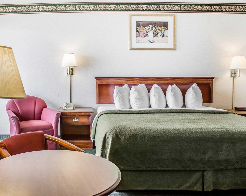 Фото Quality Inn Lakefront