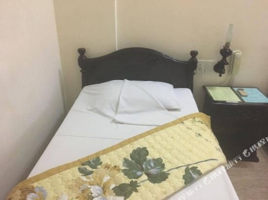 Фото Ruby Bistro Hotel