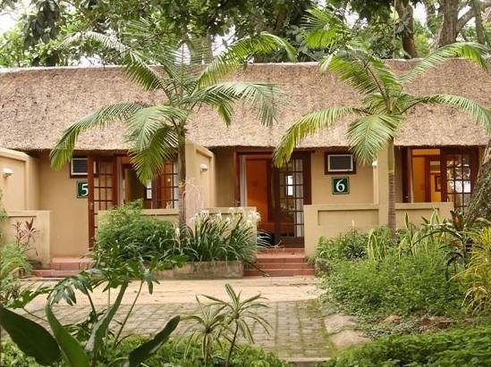 Фото Hotel Numbi and Garden Suites