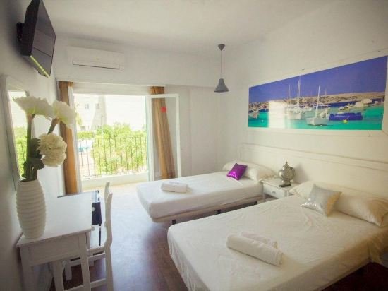 Фото Hostal Sunset Ibiza