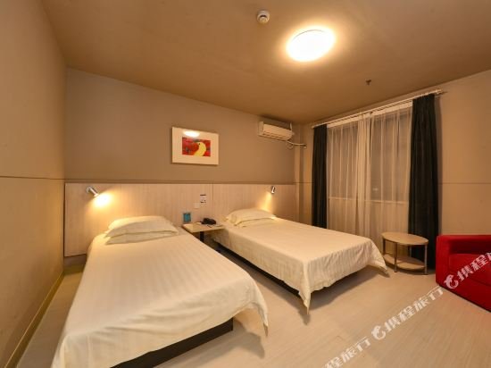 Фото Jinjiang Inn Shanghai Zhangjiang Road