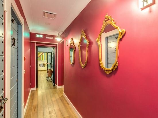 Фото Parlamento Boutique Hotel