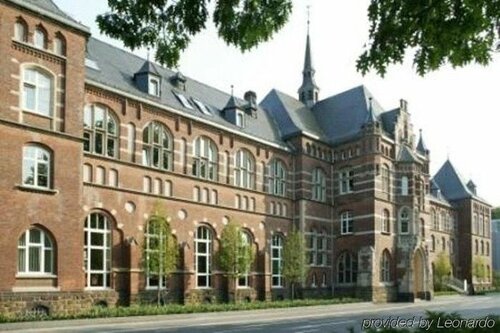 Внешний вид отеля Hotel Collegium Leoninum в Бонне, фото 1