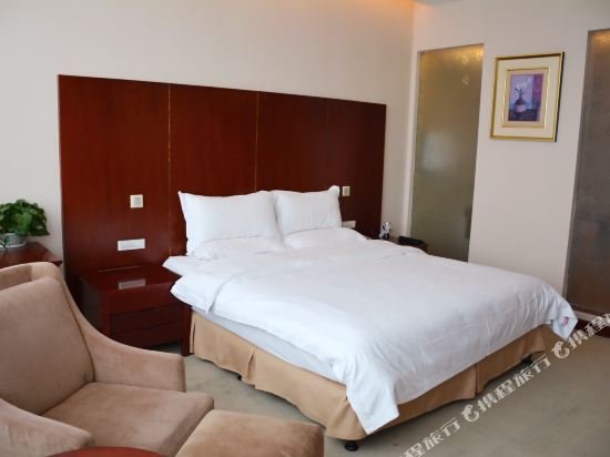 Фото Nanjing Panda Jinling Hotel