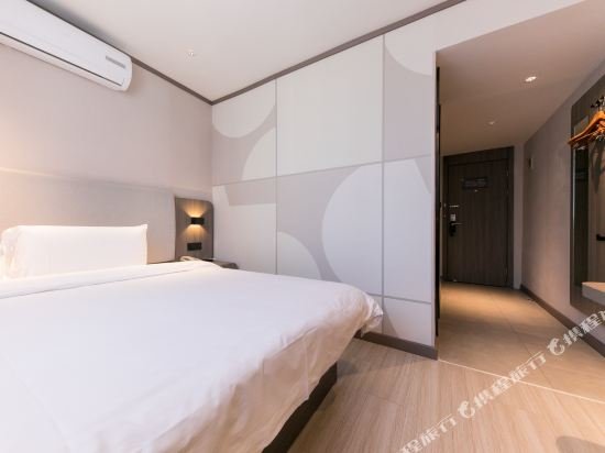 Фото Hanting Hotel Shanghai Zhongshan Park Branch 2