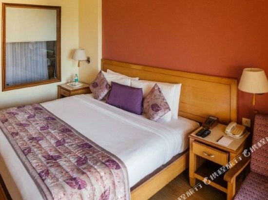 Фото Acron Candolim Regina
