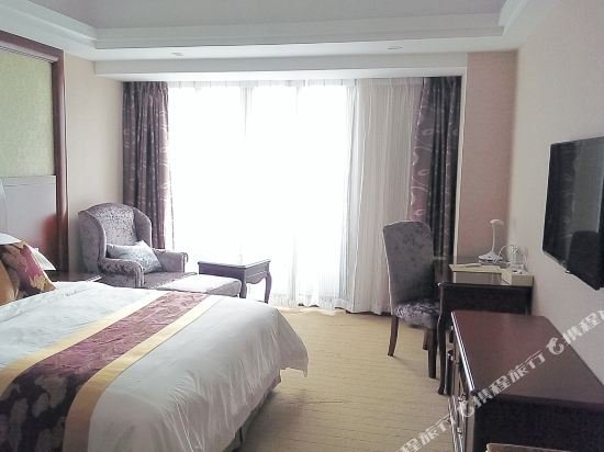 Фото ViennaInternational Hotel Shanghai Hongqiao Hub I