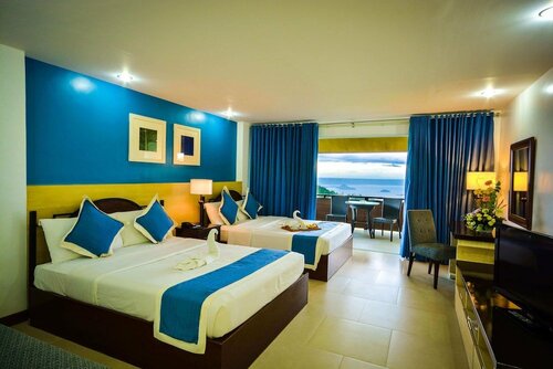 Внешний вид отеля Estancia Resort Hotel в Тагайтае, фото 4