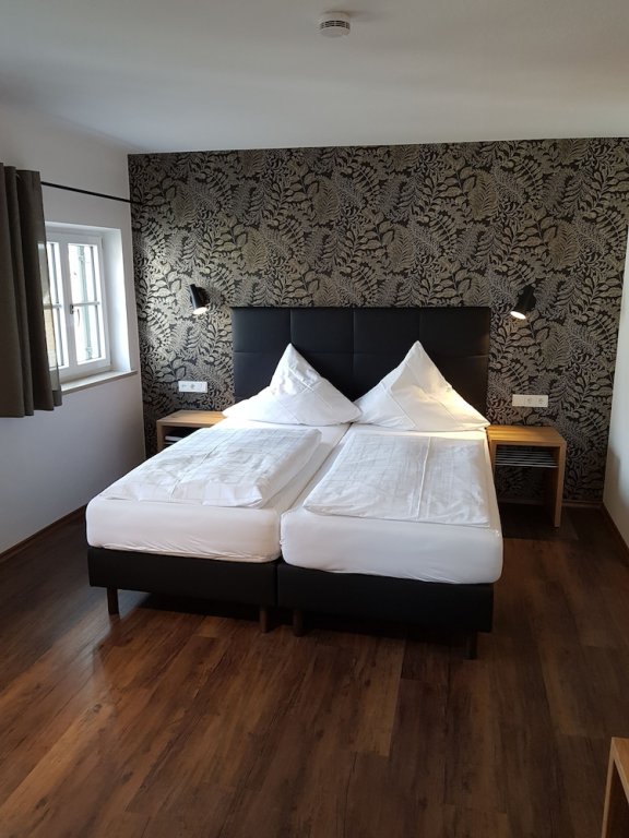 Фото Hotel Traubenbräu