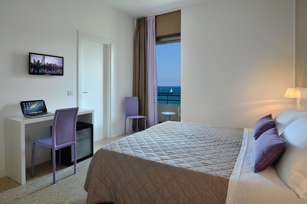 Фото Hotel delle Nazioni Pesaro