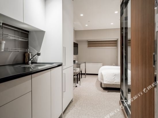 Фото Oriens Hotel & Residences