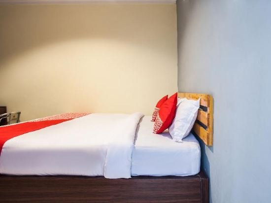 Фото Oyo 990 Stadion Residence Syariah