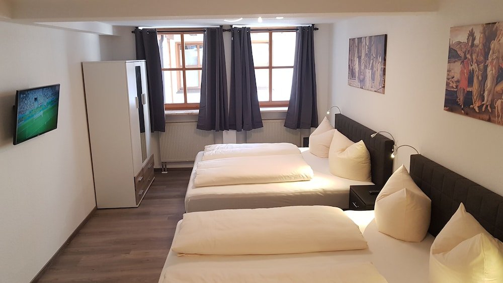 Фото Garni City Hotel Füssen