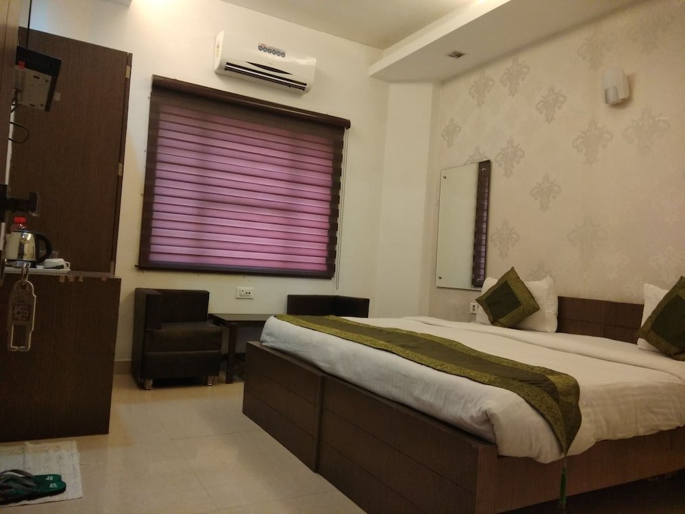 Фото Oyo 12154 Hotel Heaven Resort