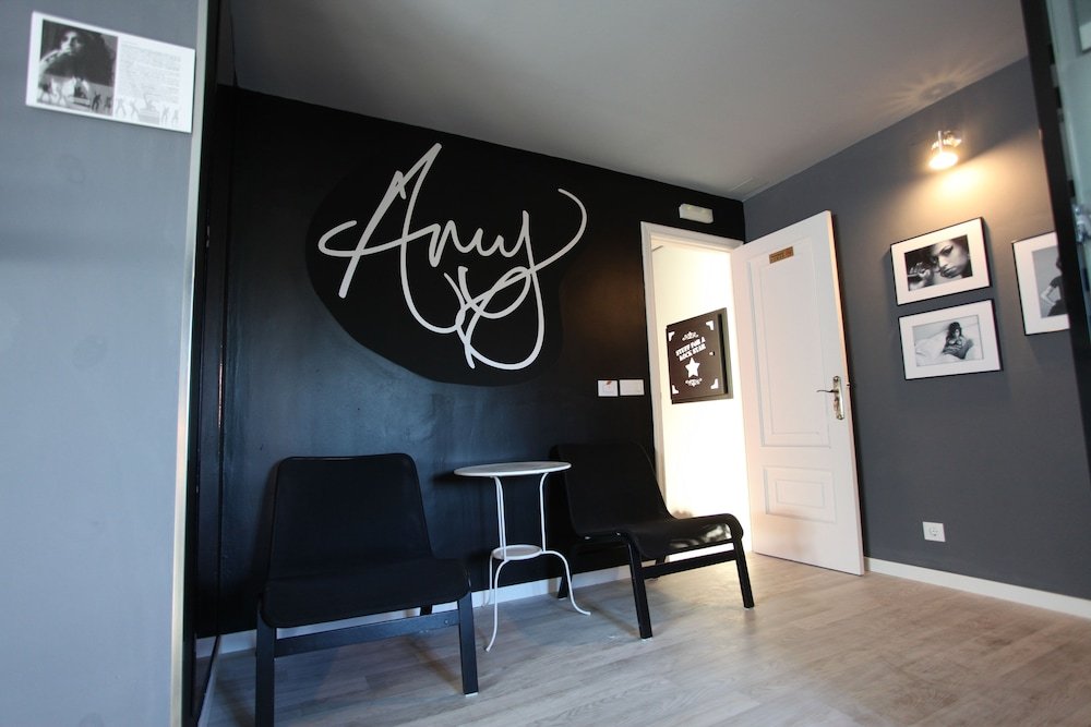 Фото Rock Star Hotel