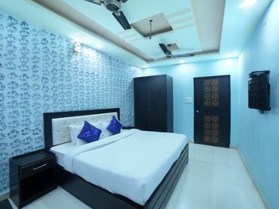 Фото Hotel Devbhoomi Inn