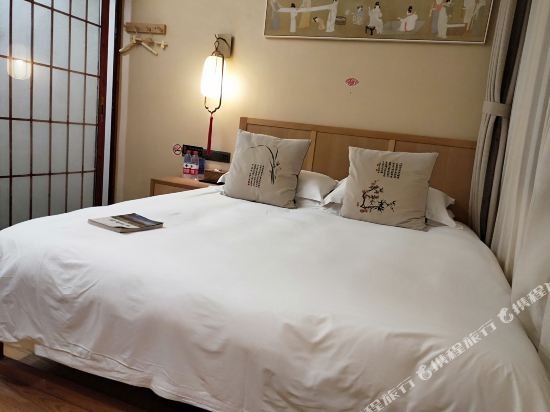 Фото Best Wishes West Lake lnn