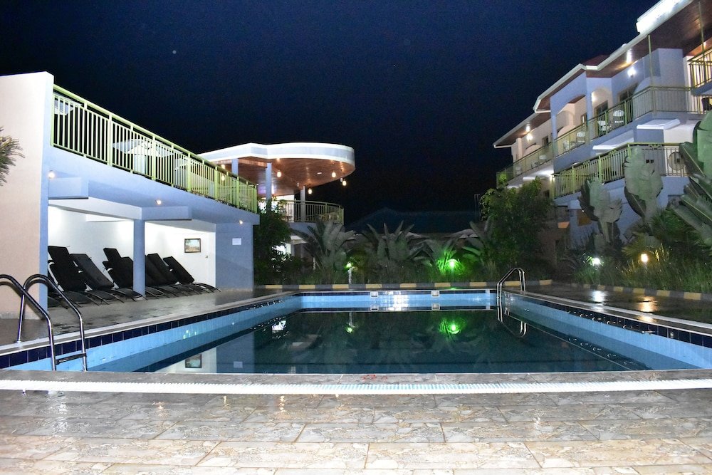 Фото Lebanon Hotel