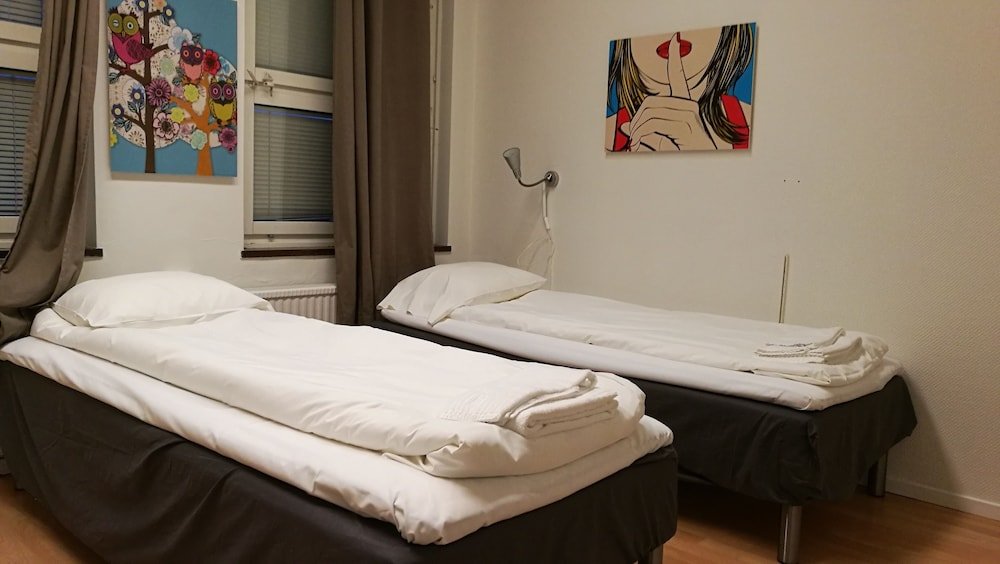 Фото Metro Hotel