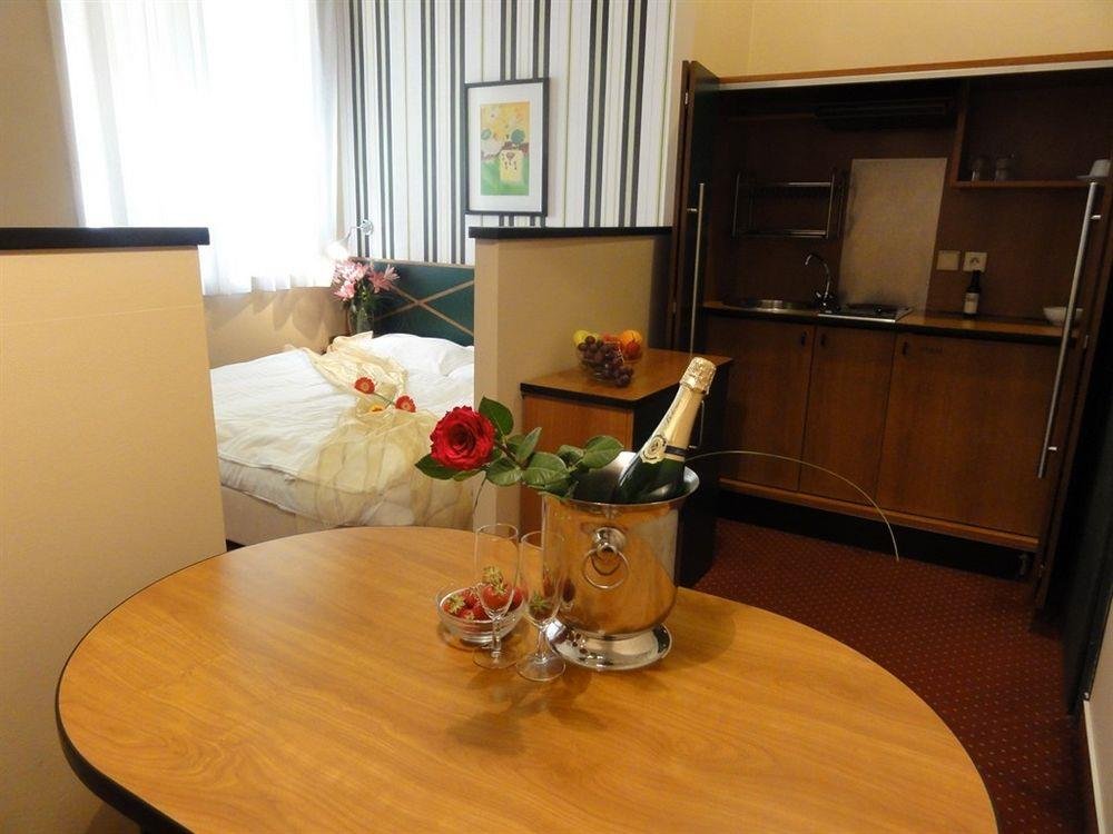 Фото Hotel Mala Strana