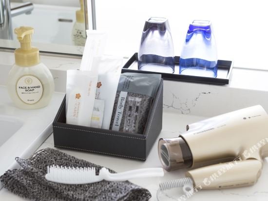 Фото Premier Hotel Cabin President Osaka