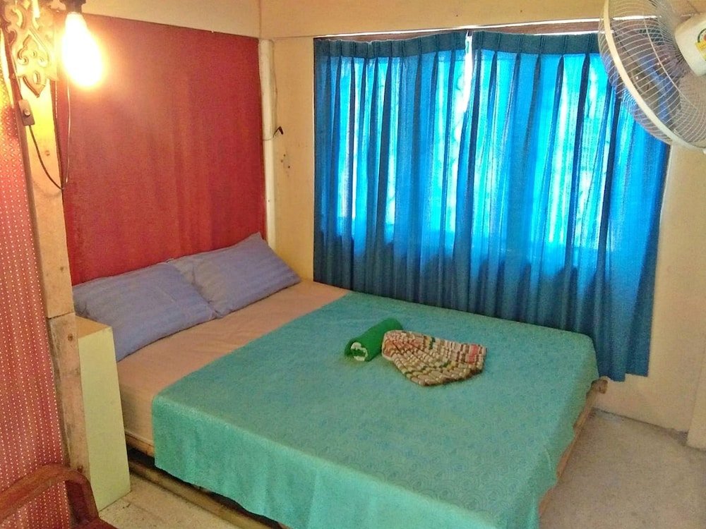Фото Taya's Place